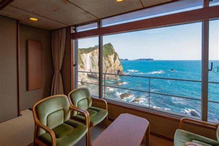ホテル浦島幽霊でるにっしょうかんは本当に幽霊が出る？噂の真相と見どころ